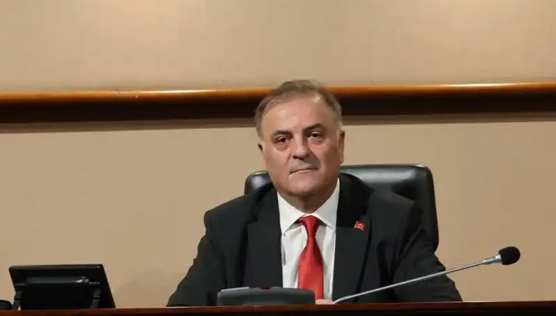 İBB Başkanvekili Nuri Aslan: Hayatı ve Siyasi Kariyerine Derin Bir Bakış