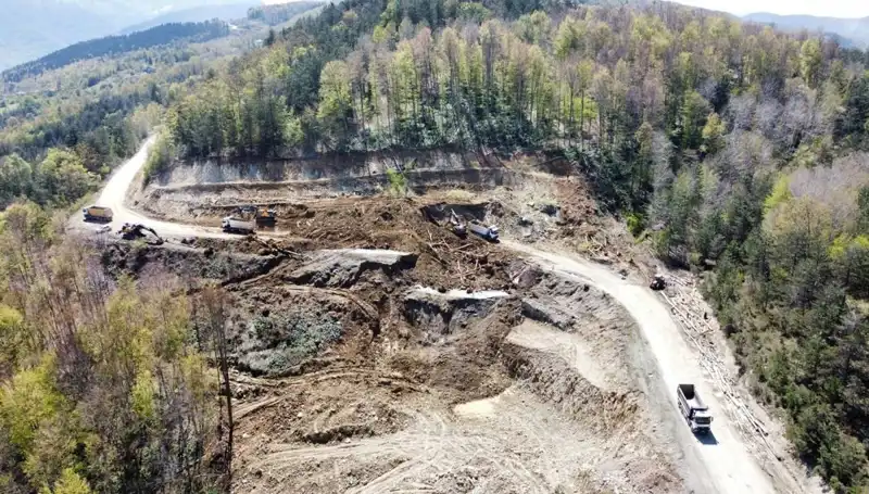 Kastamonu-Çatalzeytin Yolunda Heyelan: Seyahatleri Etkileyen Gelişme