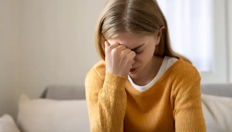 Magnezyum Eksikliği: Sessiz Tehditin Belirtileri ve İlişkili Riskler