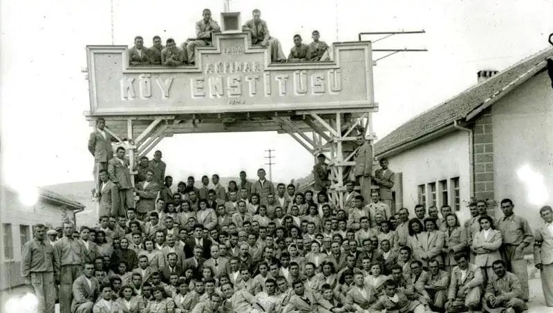 17 Nisan: Köy Enstitüleri’nin Tarihi Kuruluş Yıldönümü ve Önemi