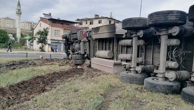 Freni Boşalan TIR’ın Dehşeti Erzurum'da Neler Yaşandı?