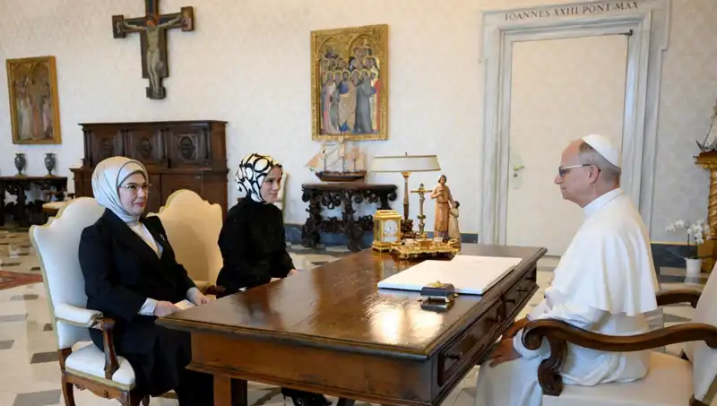 Emine Erdoğan ve Papa Leo: Gazze Sorunu Üzerine Önemli Görüşme
