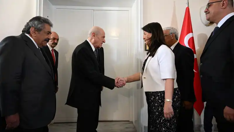 Devlet Bahçeli, DEM Parti Heyetiyle Kritik Görüşme Gerçekleştirdi