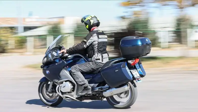 Motosiklet Sürücüsüne Kesilen Fazla Yolcu Cezası İptal Edildi, Sebebi Şaşırttı!